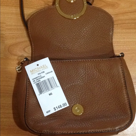 Michael Kors Fulton small crossbody bag - Picture 5 of 6